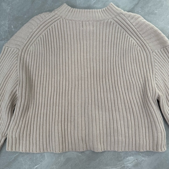Women’s H&M Long Sleeve Ribbed Knit Crew Neck Sweater Cotton Blend Size Medium - Picture 10 of 15